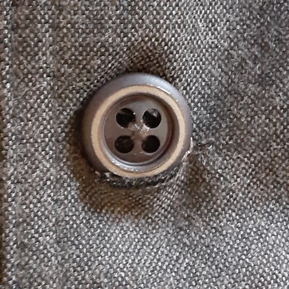 Snnie Hall Script Label Old Navy Rayon Blend Lace Trim 4 Button Vest - Picture 9 of 12